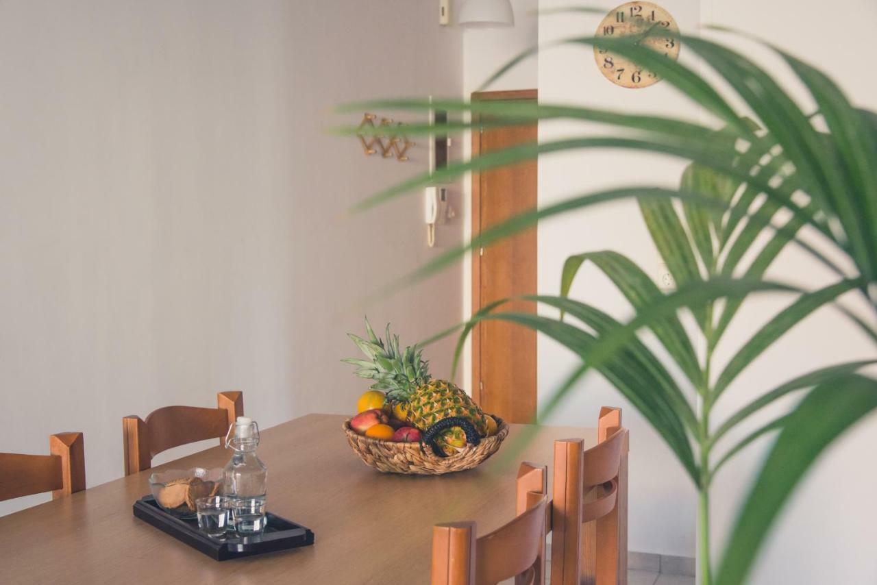 Cozy Spacious Apartment In The Heart Of Heraklion Exterior photo